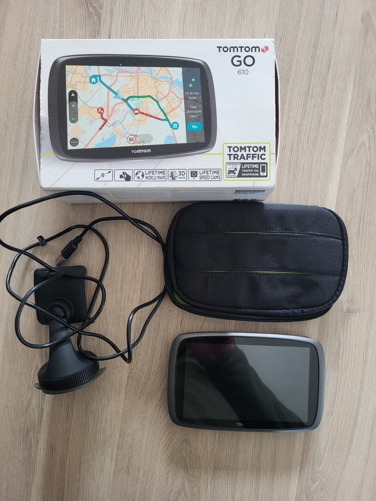 TomTom GO 610 Navigatie met houder en boekje, Auto diversen, Ophalen