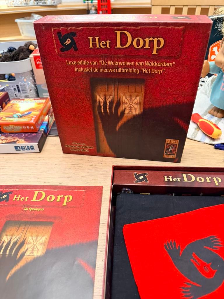 Het dorp weerwolven van wakkerdam nieuw 999games, Ophalen of Verzenden, Zo goed als nieuw