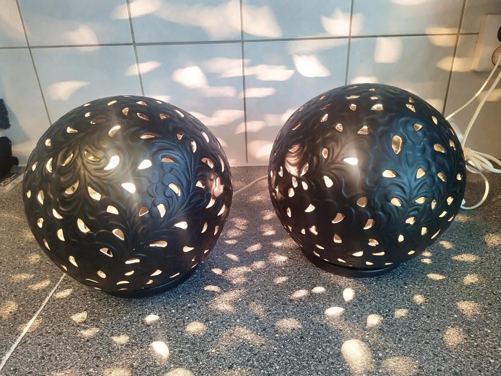 Twee bijzondere lampen, Huis en Inrichting, Lampen | Tafellampen, Ophalen of Verzenden, Zo goed als nieuw, Minder dan 50 cm
