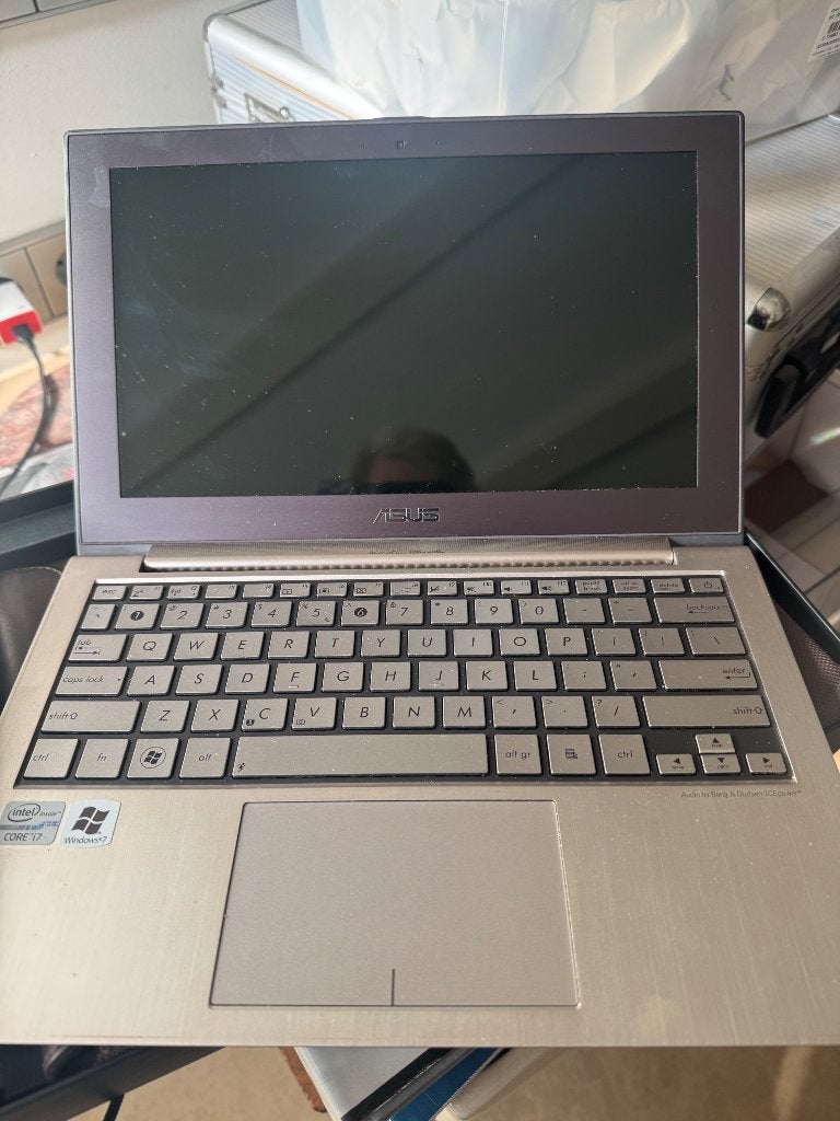 Asus Zenbook, Computers en Software, Ophalen of Verzenden, Zo goed als nieuw, 13 inch, 2 tot 3 Ghz