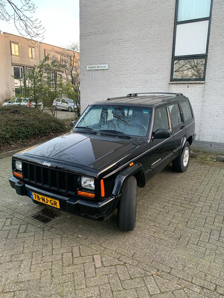 Jeep Cherokee 4.0 I AUT 1999 Zwart, Auto's, Jeep, Particulier, Cherokee, LPG, SUV of Terreinwagen, Automaat, Geïmporteerd, Zwart