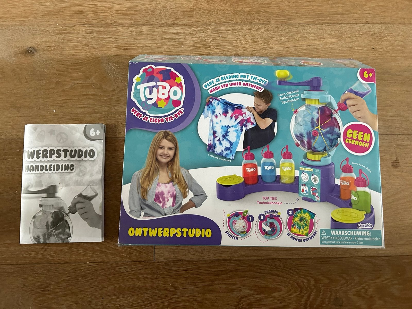 Tybo Verfstudio - Maak je eigen tie-dye kleding, Hobby en Vrije tijd, Knutselen, Ophalen, Overige thema's, Meerkleurig, Zo goed als nieuw