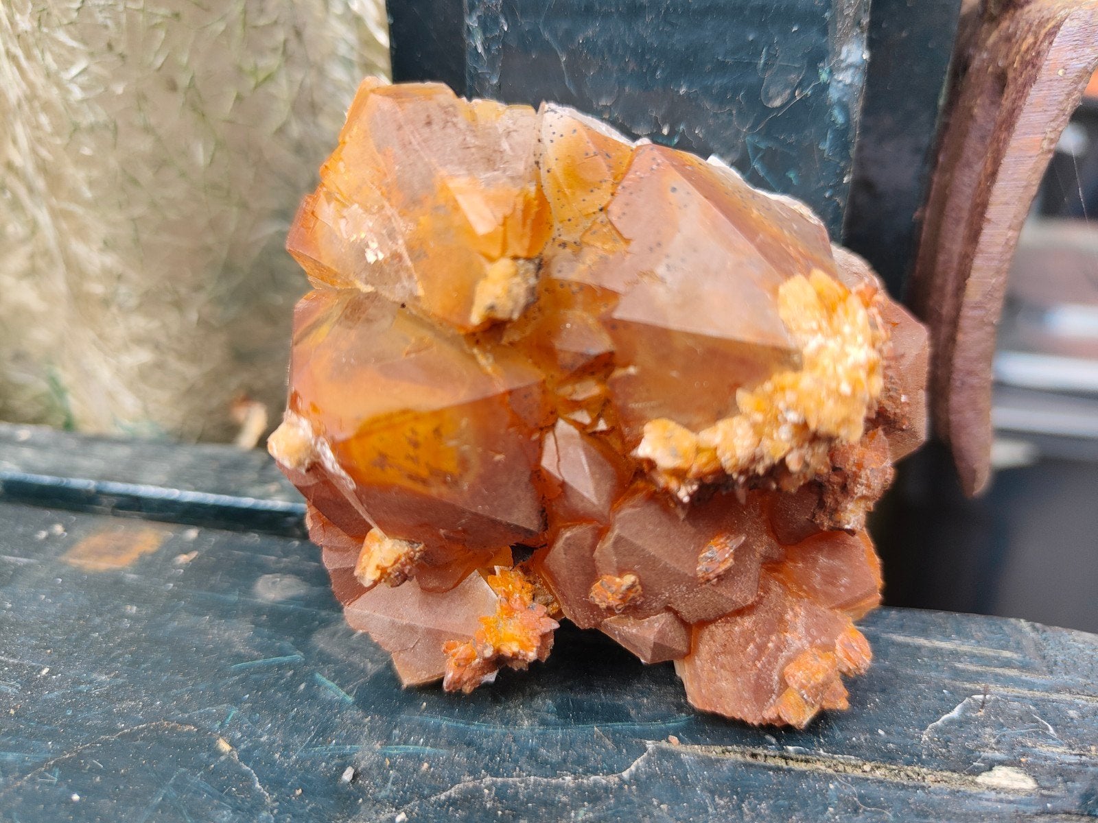 Prachtig oranje fluoriet kristal - 201 gram, Verzamelen, Ophalen