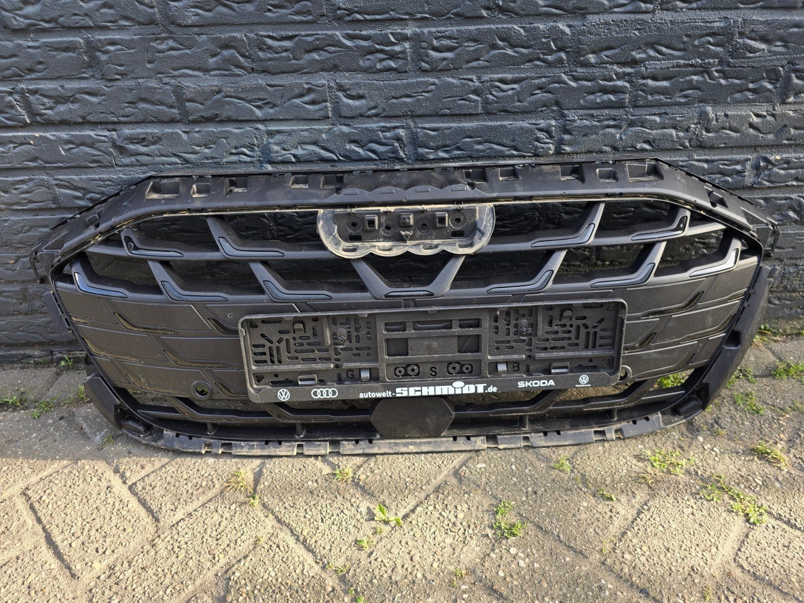 Grille Audi A3 8Y S-line facelift bj 2024-heden, Audi, Gebruikt, Voor, Bumper