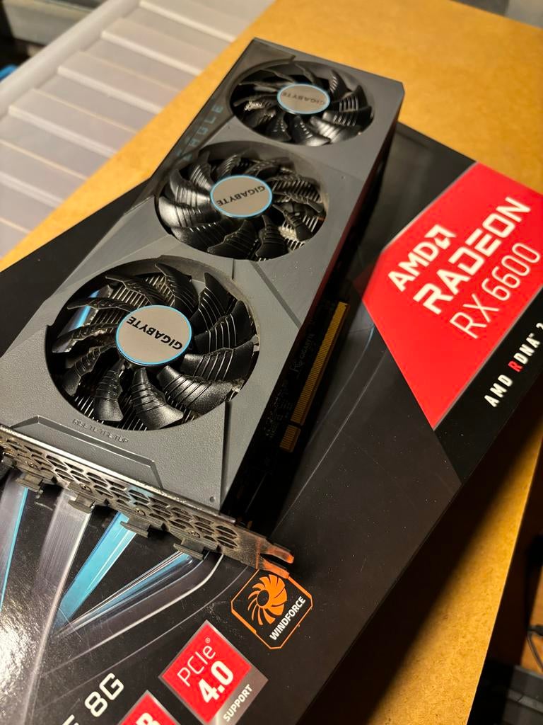 AMD Radeon RX 6600 Eagle Videokaart - 8GB GDDR6, AMD, GDDR6, PCI-Express 4, Ophalen of Verzenden