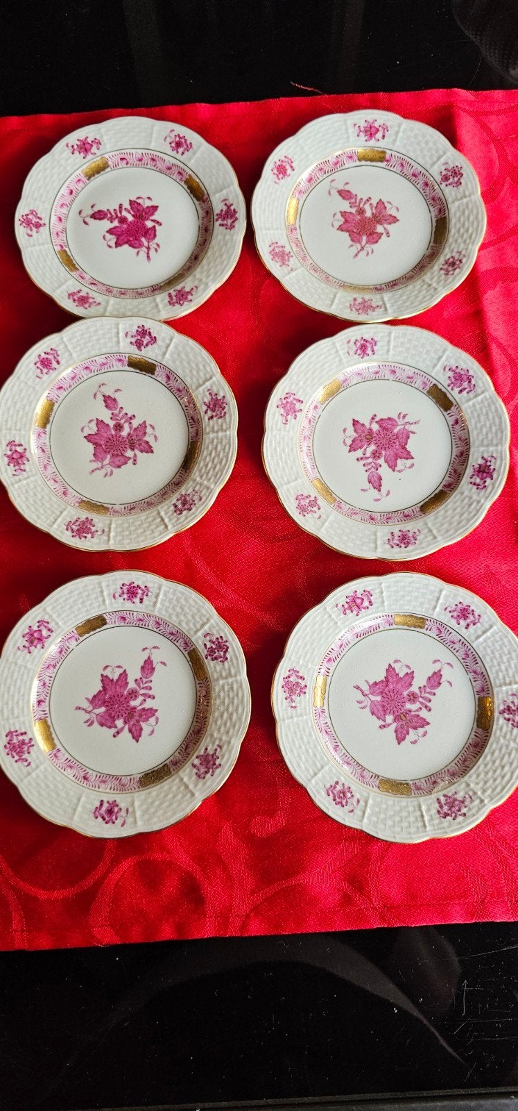 6 Herend petitfour bordjes met lichte gebruikssporen, Ophalen