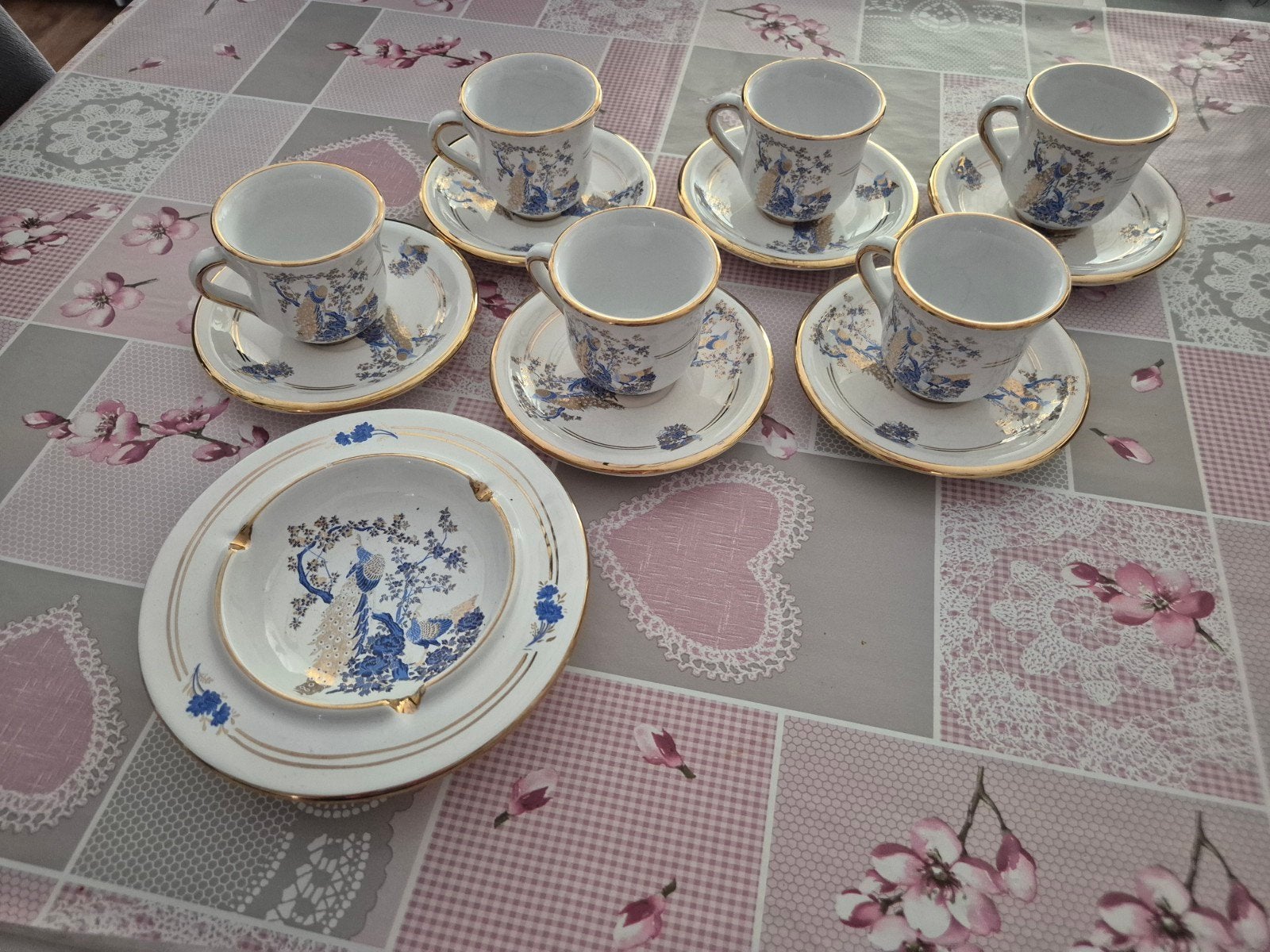 Vintage theeservies/koffieservies met pauwenmotief, Antiek en Kunst, Ophalen