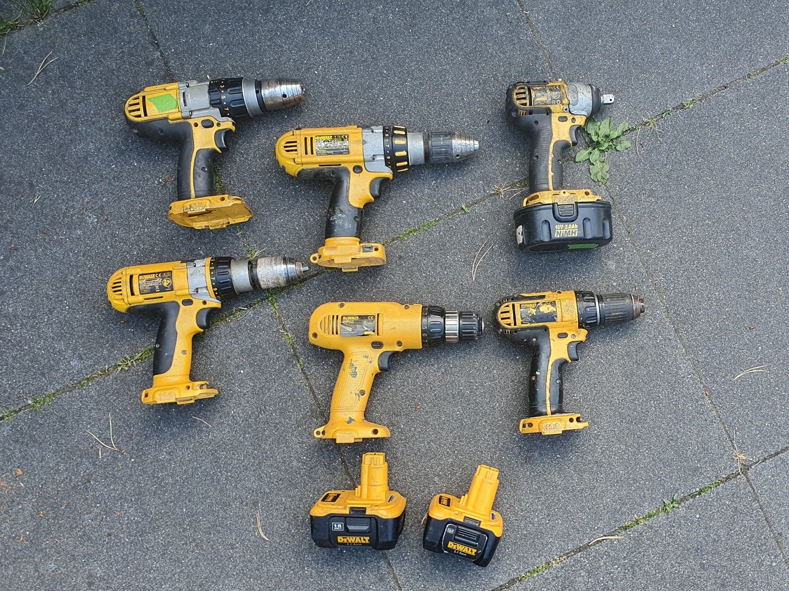 Verschillende DeWalt accu boormachines, Ophalen, Gebruikt, Variabele snelheid, Boor- en Schroefmachine