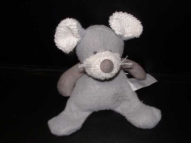 TIAMO MUIS FLEECE GRIJS MET WITTE BADSTOF OREN EN SNUIT,, Ophalen of Verzenden, Nieuw, Overige typen