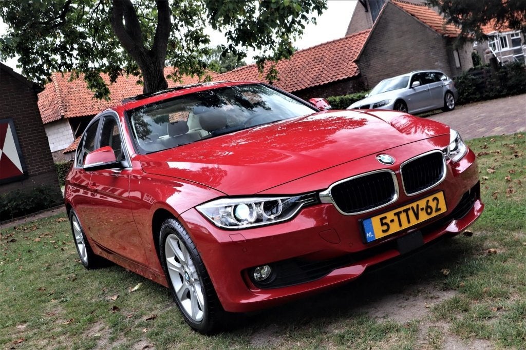 BMW 3 Serie F30 320i High Executive Automaat  APK 2027 / NAP