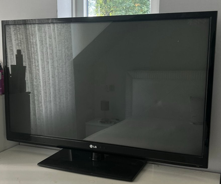 LG TELEVISIE, Audio, Tv en Foto, Ophalen, 50 Hz, Zo goed als nieuw, 100 cm of meer
