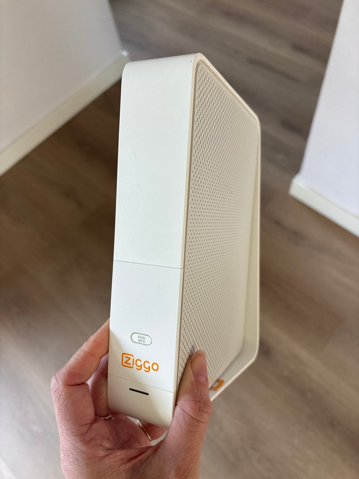 Ziggo Connectbox Router/Modem, Ophalen of Verzenden, Zo goed als nieuw, Router met modem