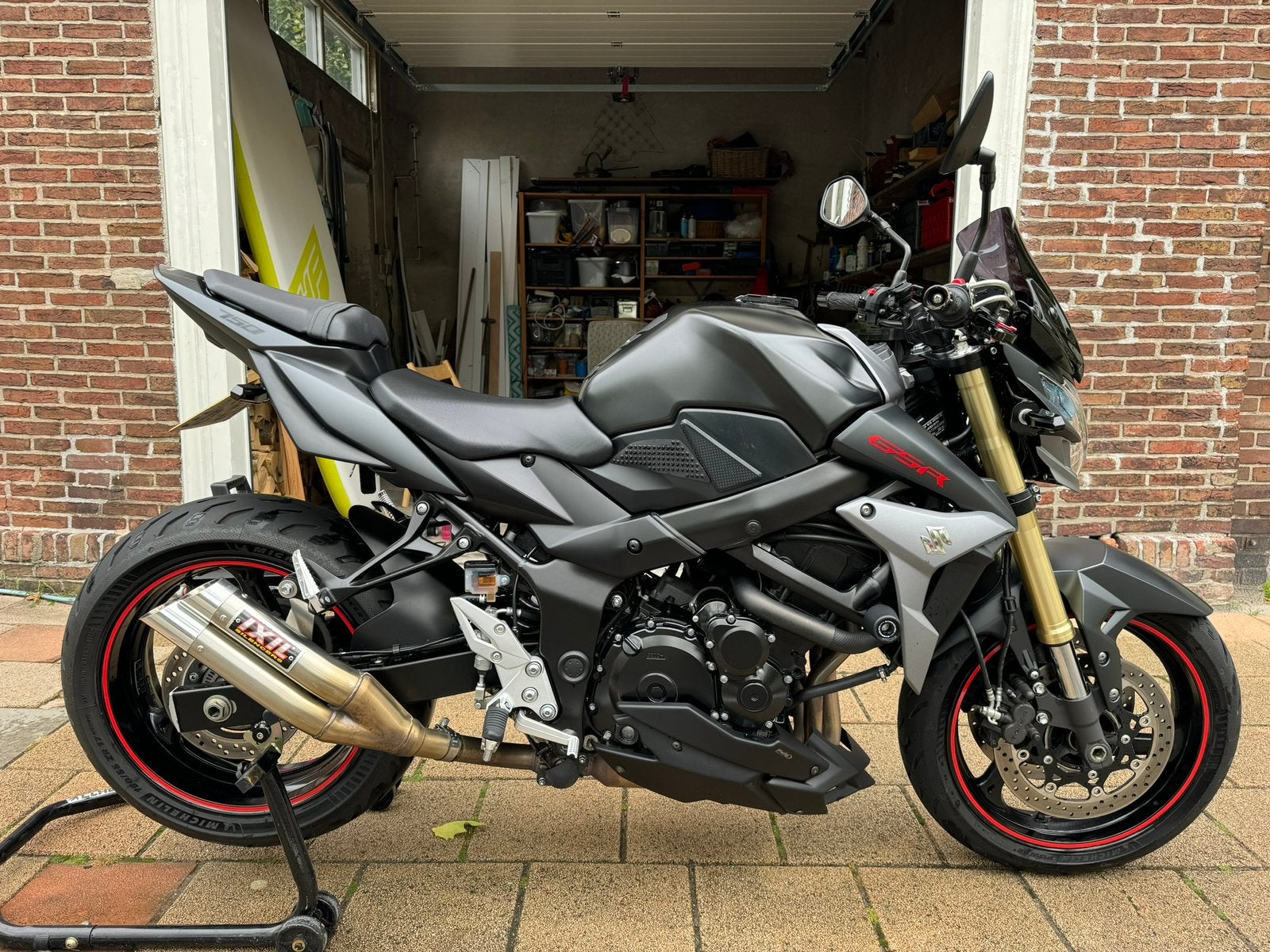 Suzuki GSR 750 ABS, 4 cilinders, Particulier, Meer dan 35 kW, Handgeschakeld
