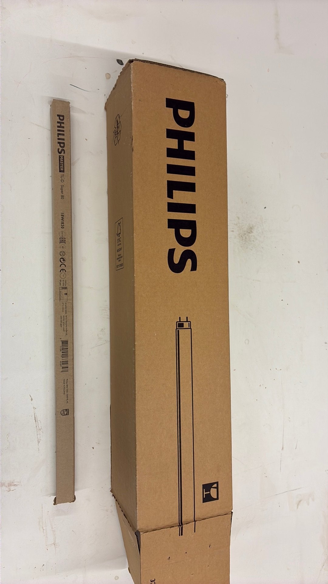 24 Philips TL buizen 18 W kleur 830. nieuw in doos., Huis en Inrichting, G13 (TL), Nieuw, TL-buis, Warm wit