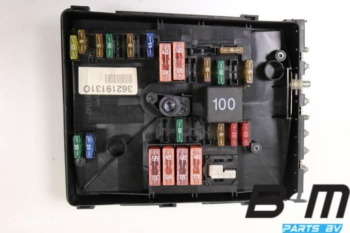 Zekeringkast in motorruimte Volkswagen Golf 5 1K0937125, Gebruikt