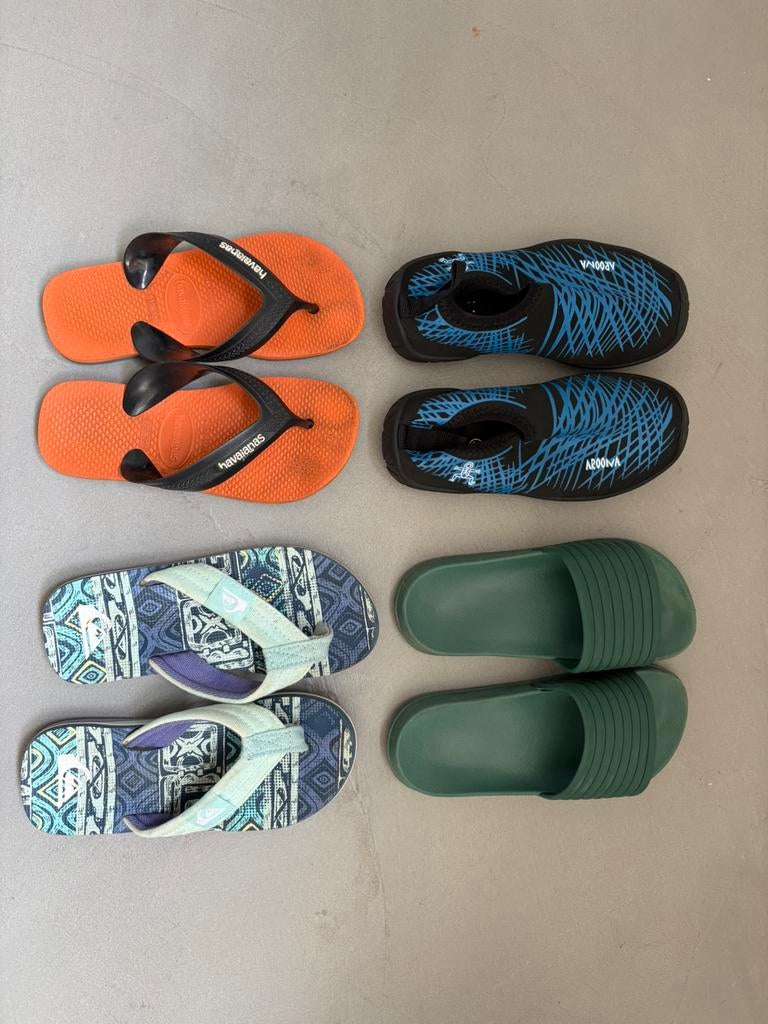 Slippers en waterschoenen kind, Ophalen, Zo goed als nieuw, Overige typen