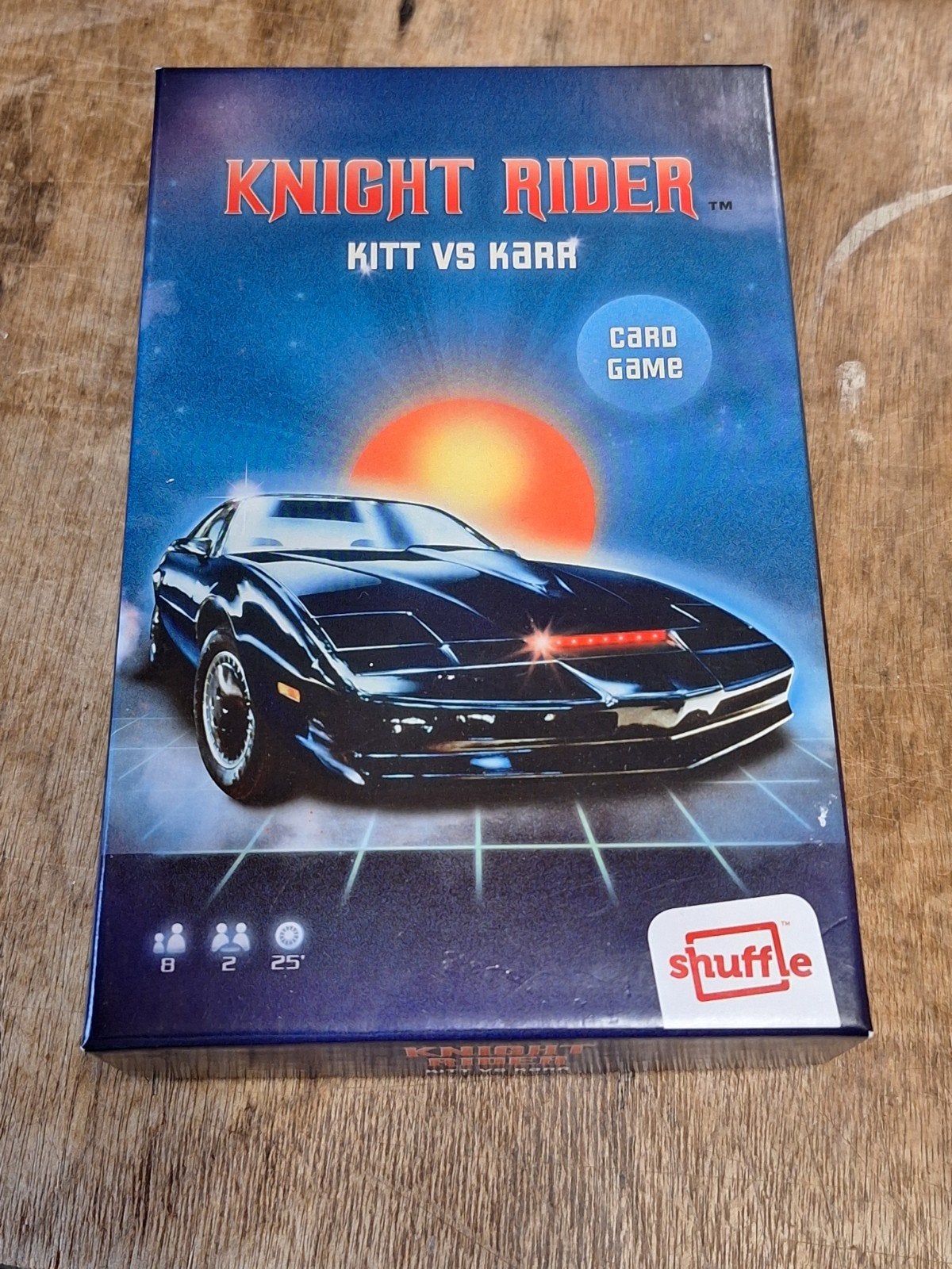 Knight Rider KITT vs KARR kaartspel - Shuffle.cards misb, Een of twee spelers, Ophalen of Verzenden, Zo goed als nieuw, Cartamundi