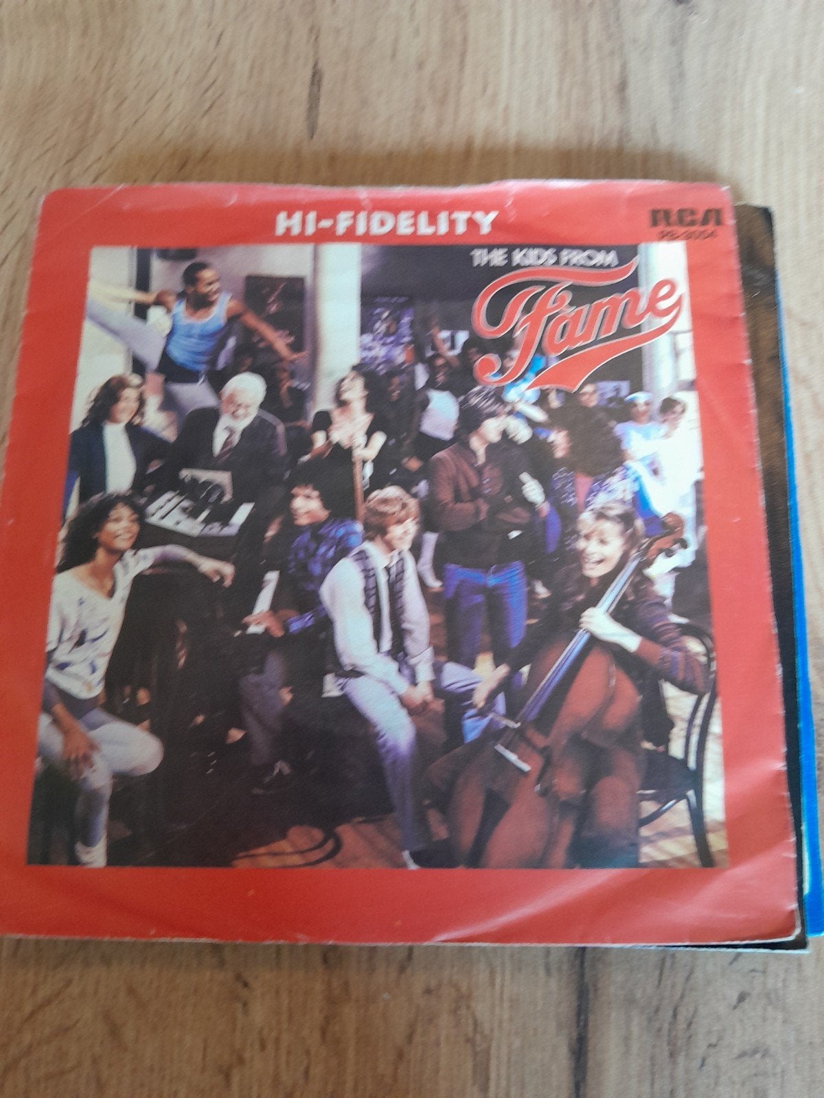 fame 7 inch hi fidlity, Ophalen of Verzenden, Zo goed als nieuw, Pop