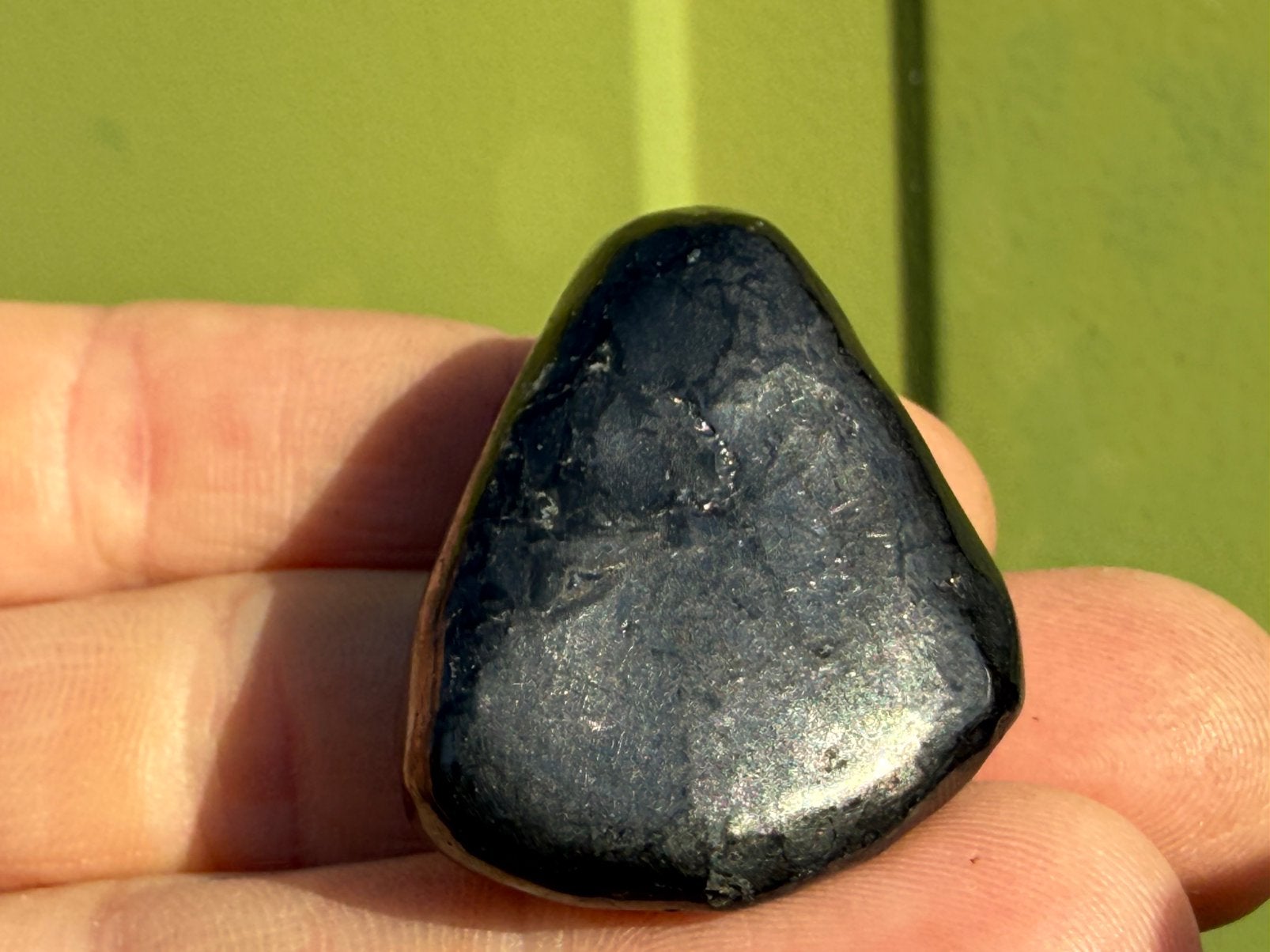 Shungite shungiet vrijevorm handsteen edelstenen broekzak, Ophalen of Verzenden, Mineraal