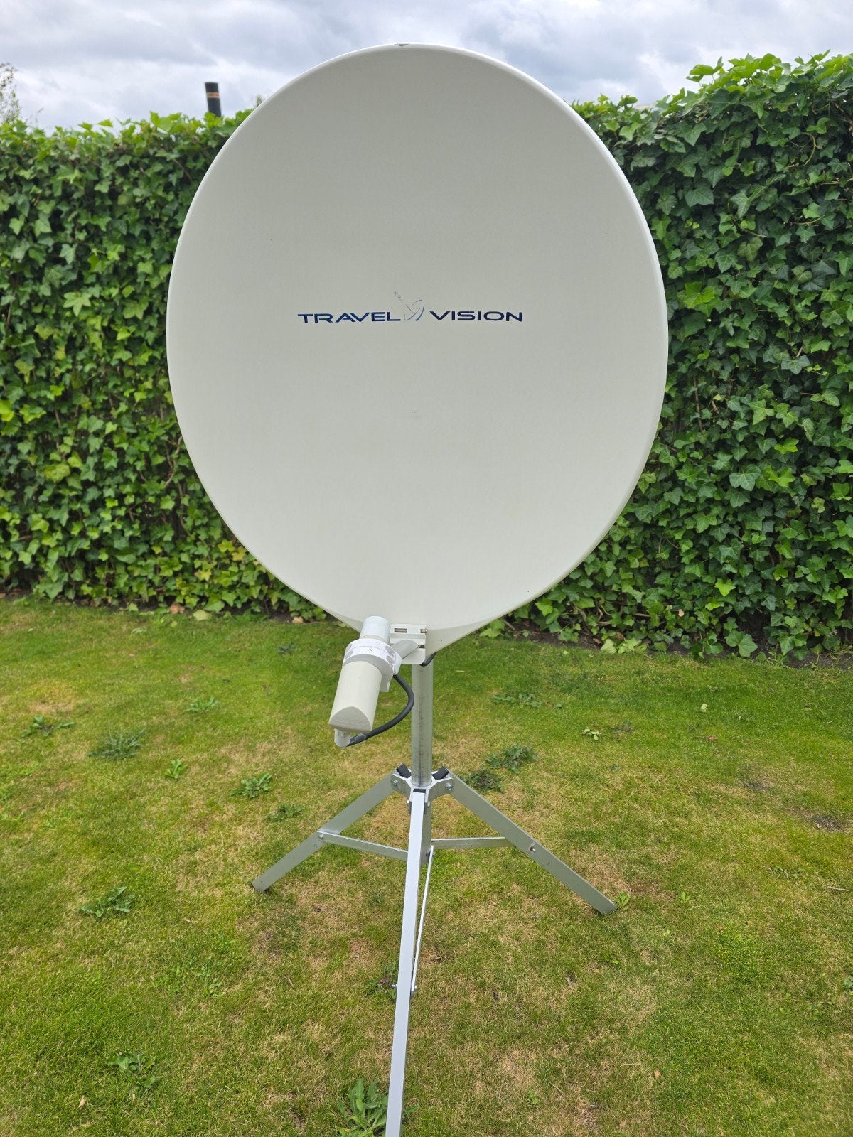 Travelvision R7 Automatische Satelliet Schotel Antenne, Ophalen