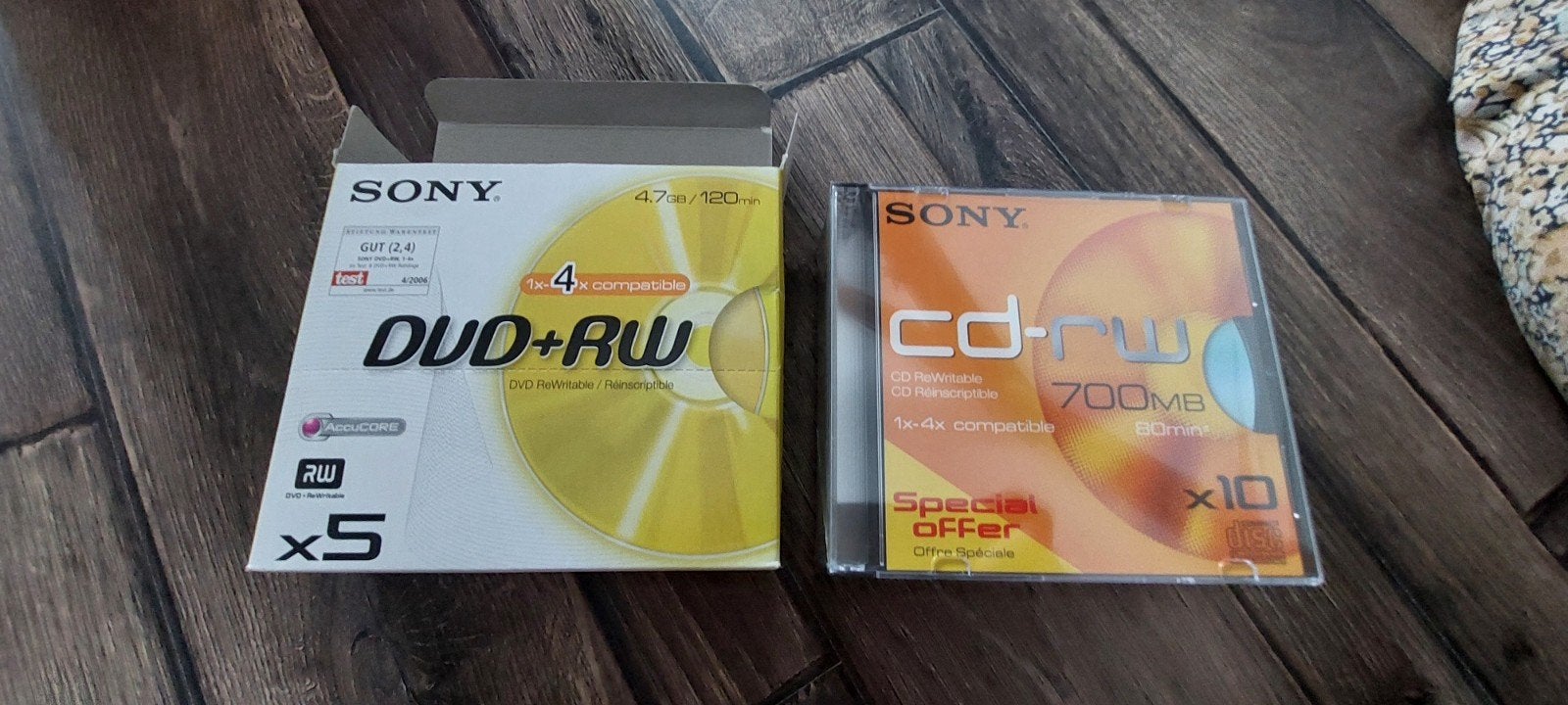 Nieuwe lege CD's en DVD's in verpakking, Computers en Software, Beschrijfbare discs, Ophalen of Verzenden, Nieuw, Overige typen