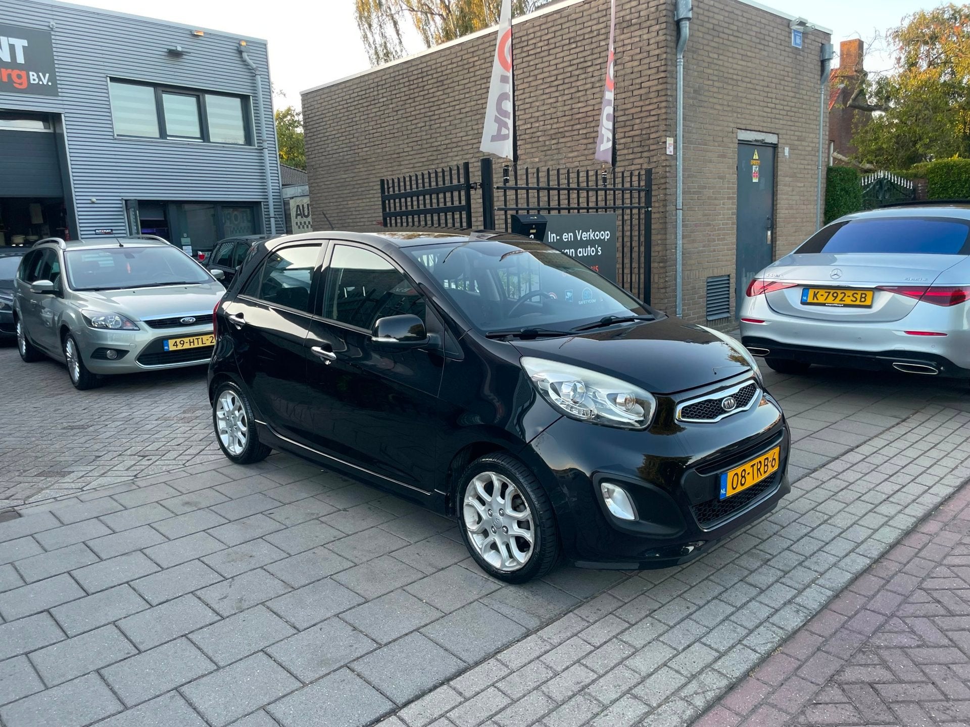 Kia Picanto 1.0 CVVT Super Pack Sport Keyles Airco NAP APK, Auto's, Voorwielaandrijving, Euro 5, 400 kg, Zwart