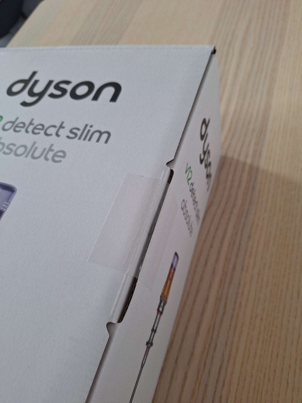 Foto 4 van Brand new completely unopened Dyson V12 Detect slim Absolute