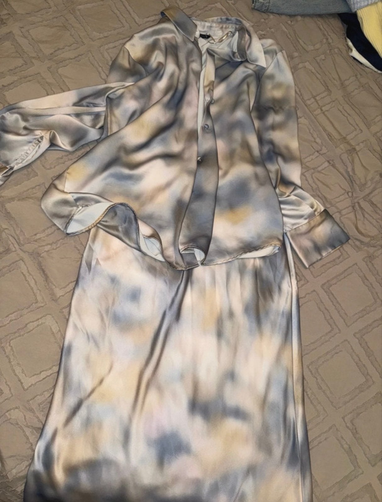 Zara satijnen blouse en rok set - Maat S, Ophalen of Verzenden, Zo goed als nieuw, Maat 36 (S), Meerkleurig