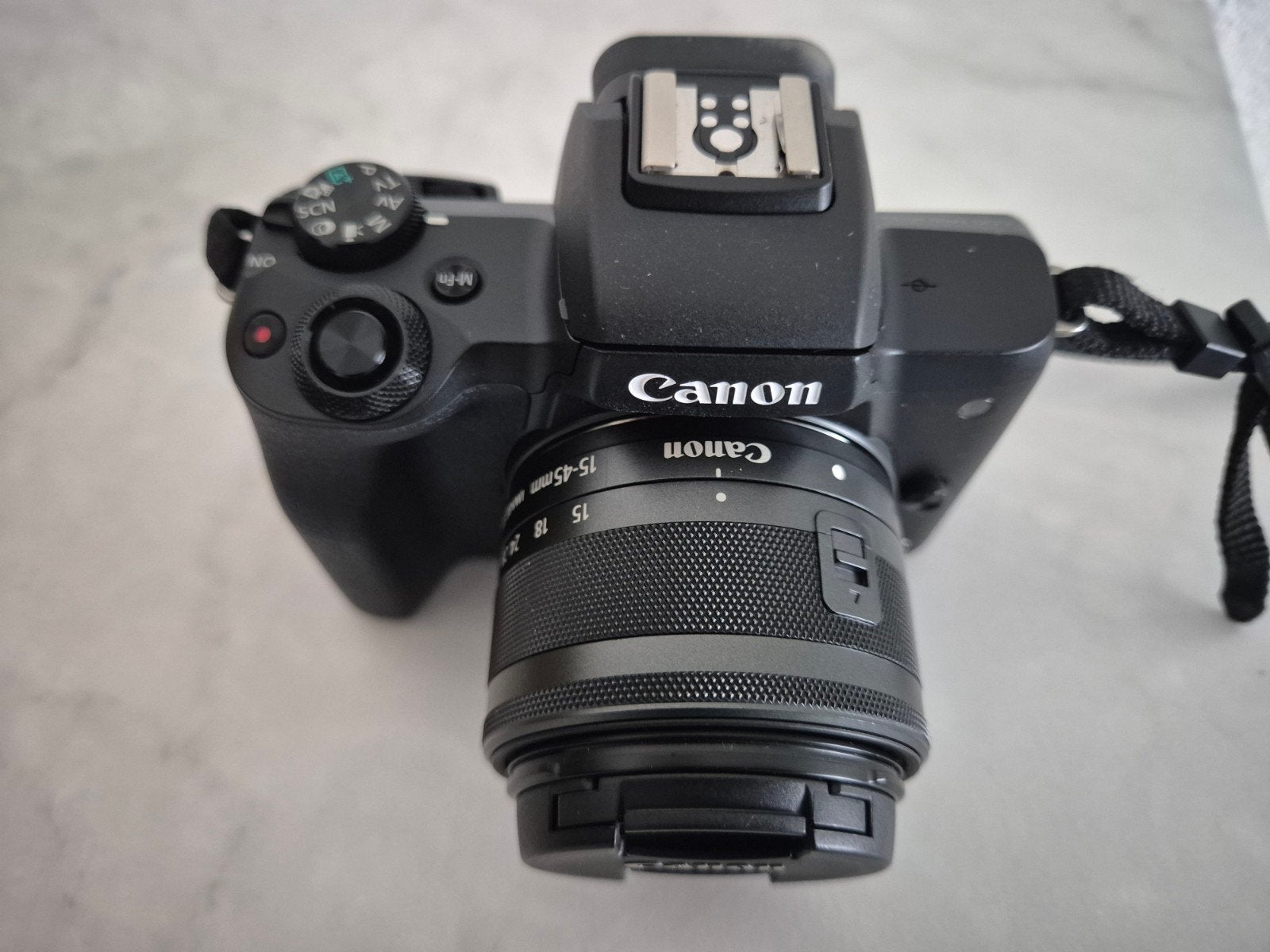 Canon EOS M50 Mark II Kit (15-45mm) + Accu & Tas, Audio, Tv en Foto, Ophalen, Zo goed als nieuw, Canon, 8 keer of meer