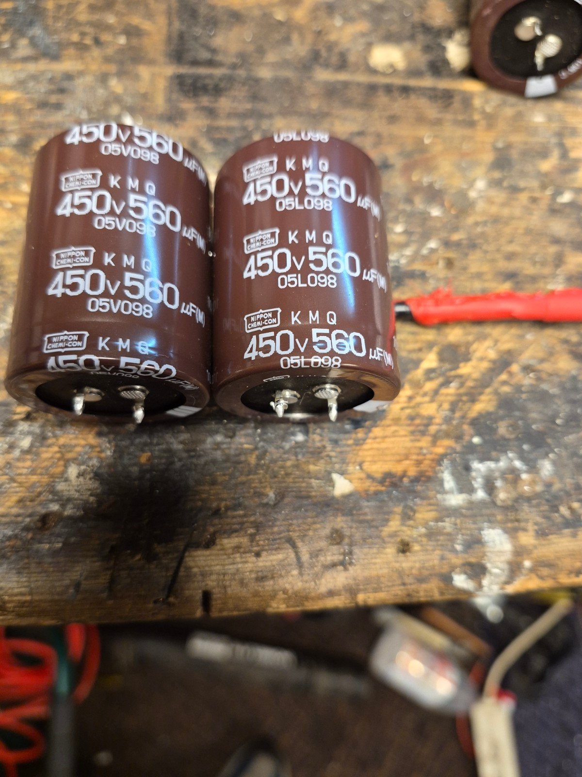 Elco's 450V 560uF - Ideaal voor hoogspanningsvoeding, Hobby en Vrije tijd, Elektronica-componenten, Ophalen of Verzenden, Nieuw