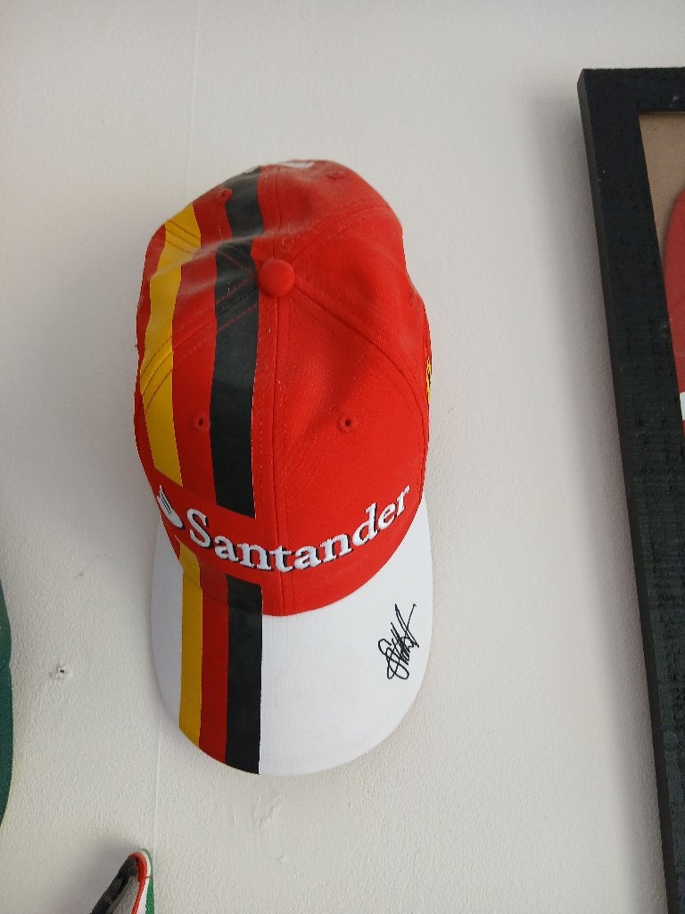 Scuderia Ferrari 2017 pet (S.Vettel), Ophalen of Verzenden, Zo goed als nieuw, Formule 1