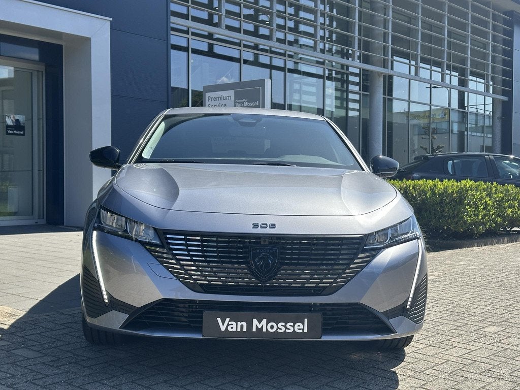 Peugeot 308 SW Hybrid 145 e-DCS6 Allure Voorraad l 360 Visio, 145 pk, Euro 6, 1199 cc, Leder en Stof
