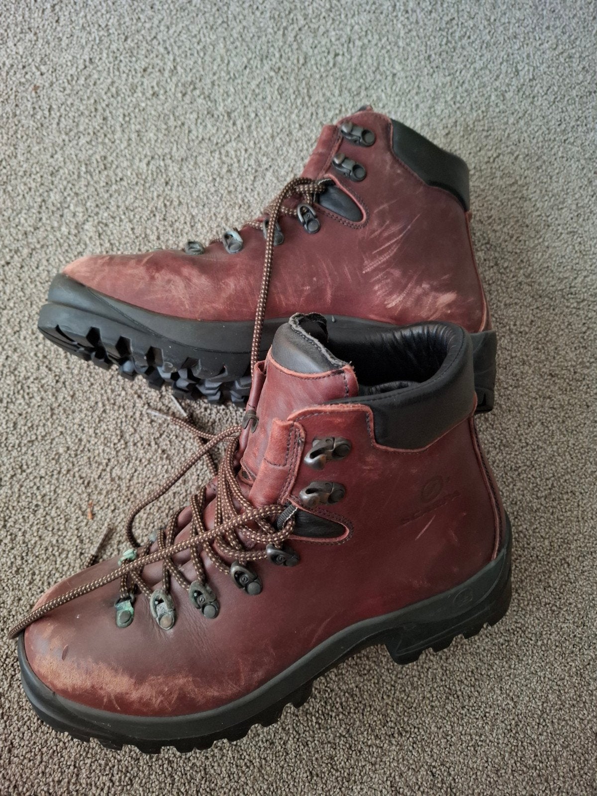 Scarpa wandelschoenen - Maat 44 - Made in Italy, Sport en Fitness, Bergsport en Wandelen, Ophalen of Verzenden, Gebruikt, Schoenen