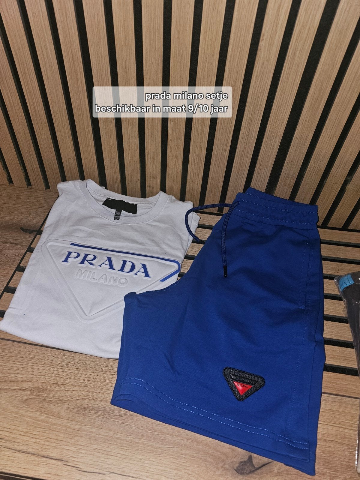 Prada Milano Setje voor kinderen - Maat 9/10 jaar, Kinderen en Baby's, Kinderkleding | Overige, Ophalen of Verzenden, Zo goed als nieuw