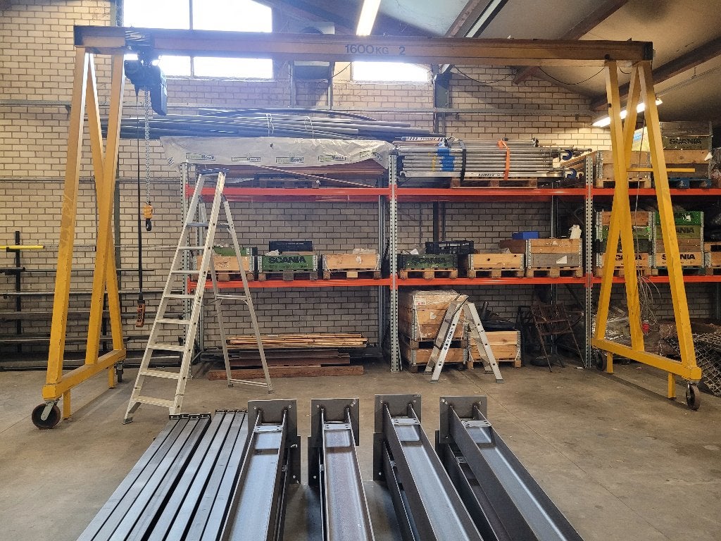 Demag Portaalkraan bovenloopkraan werkplaatskraan, Ophalen, Zo goed als nieuw, Elektrisch