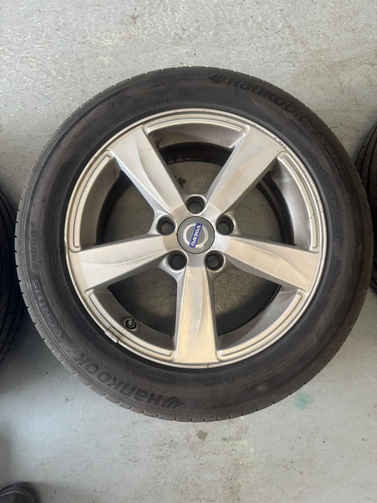 4 banden met velgen V40 205/55/16, Auto-onderdelen, Ophalen, 16 inch, 205 mm, Band(en)