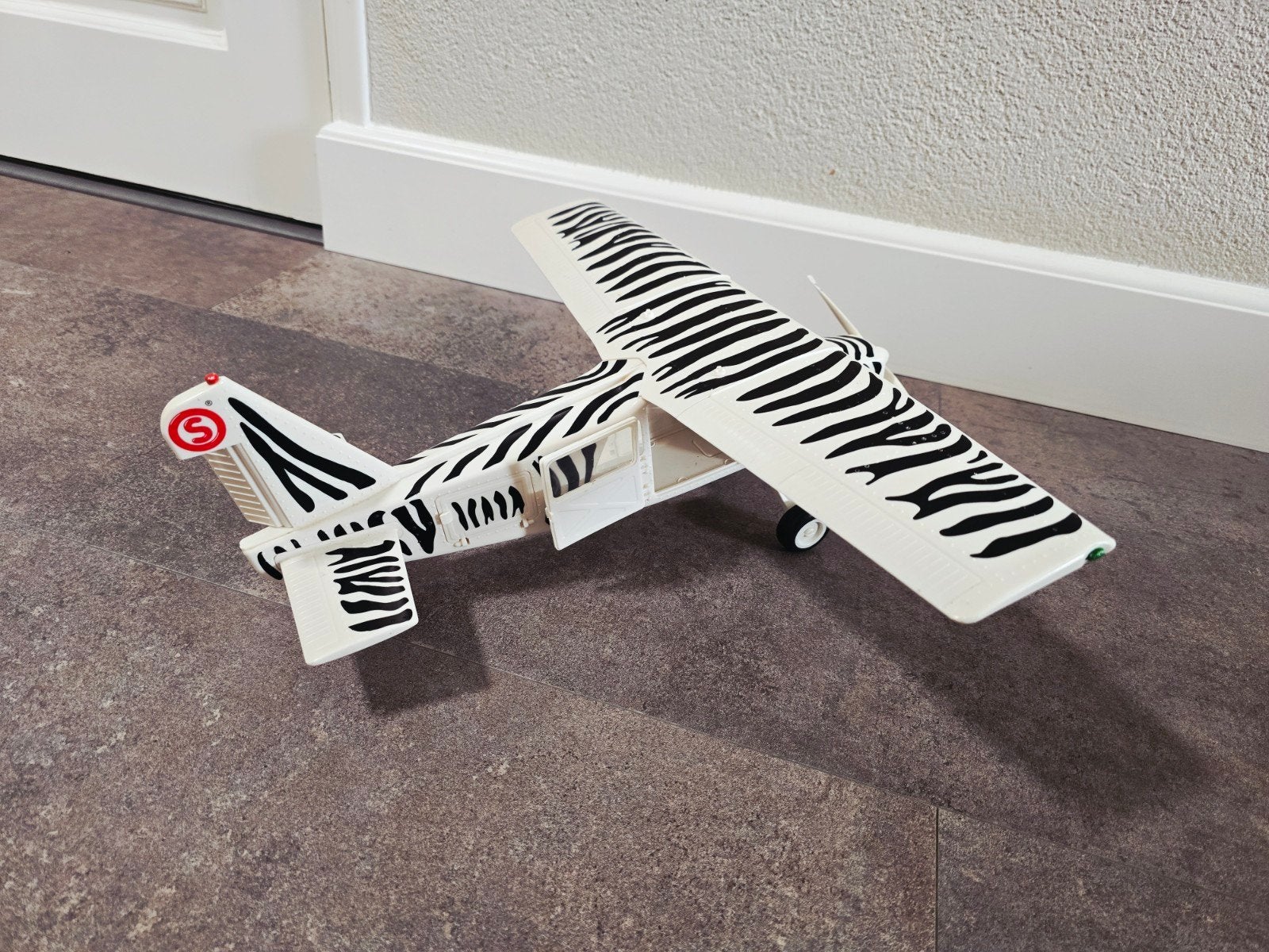Schleich safari vliegtuig, Ophalen of Verzenden, Zo goed als nieuw, Beeldje of Figuurtje