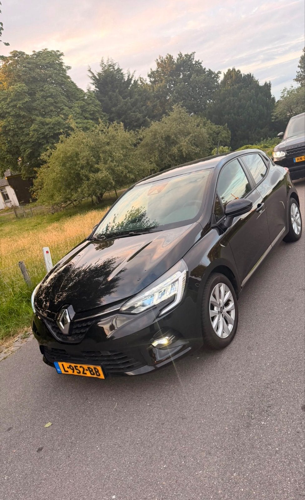 Renault Clio 1.0 TCe 100pk 2020 Zwart, Auto's, Voorwielaandrijving, 100 pk, Handgeschakeld, Particulier
