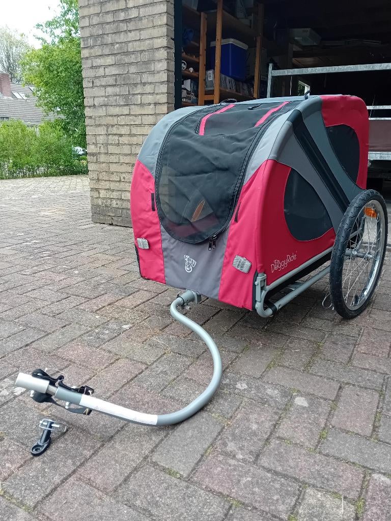 Doggy Ride Fietskar, Fietsen en Brommers, Fietsaccessoires | Aanhangers en Karren, Ophalen, Opvouwbaar, Zo goed als nieuw, Hondenkar