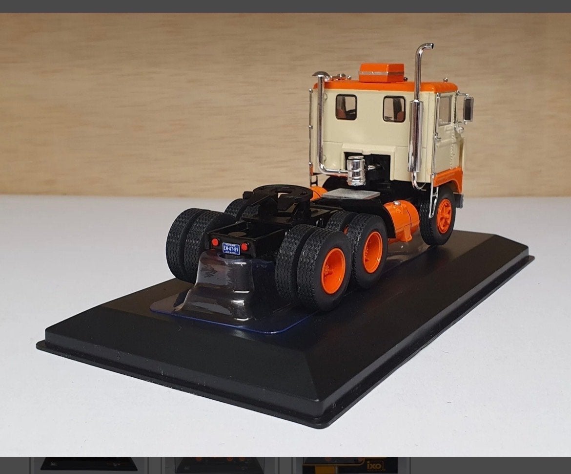 White 7400 IXO 1:43 schaalmodel uit 1960, Ophalen of Verzenden, Nieuw, Bus of Vrachtwagen, Overige merken