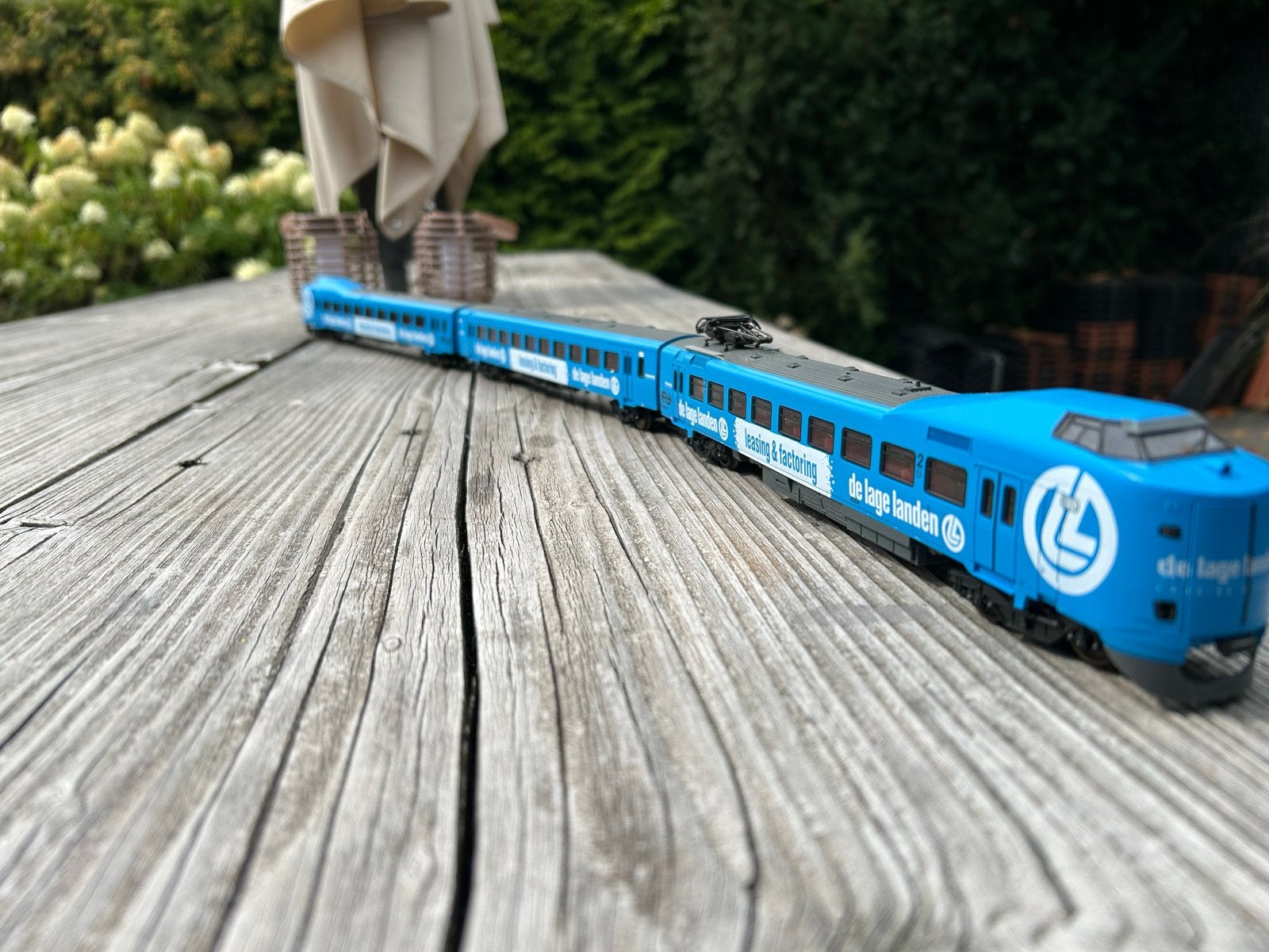 Lima Collection Treinset NS 'De Lage Landen' en NS geel/blau, Hobby en Vrije tijd, Modeltreinen | H0, Treinset, Gelijkstroom, Ophalen of Verzenden