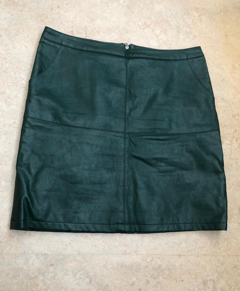 Donkergroene skai rok L, Kleding | Dames, Rokken, Maat 46/48 (XL) of groter, Ophalen of Verzenden, Zo goed als nieuw, Knielengte