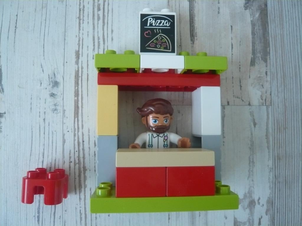 Duplo pizzaria/pizzakraam nr 10927, Kinderen en Baby's, Speelgoed | Duplo en Lego, Ophalen of Verzenden, Gebruikt, Losse stenen