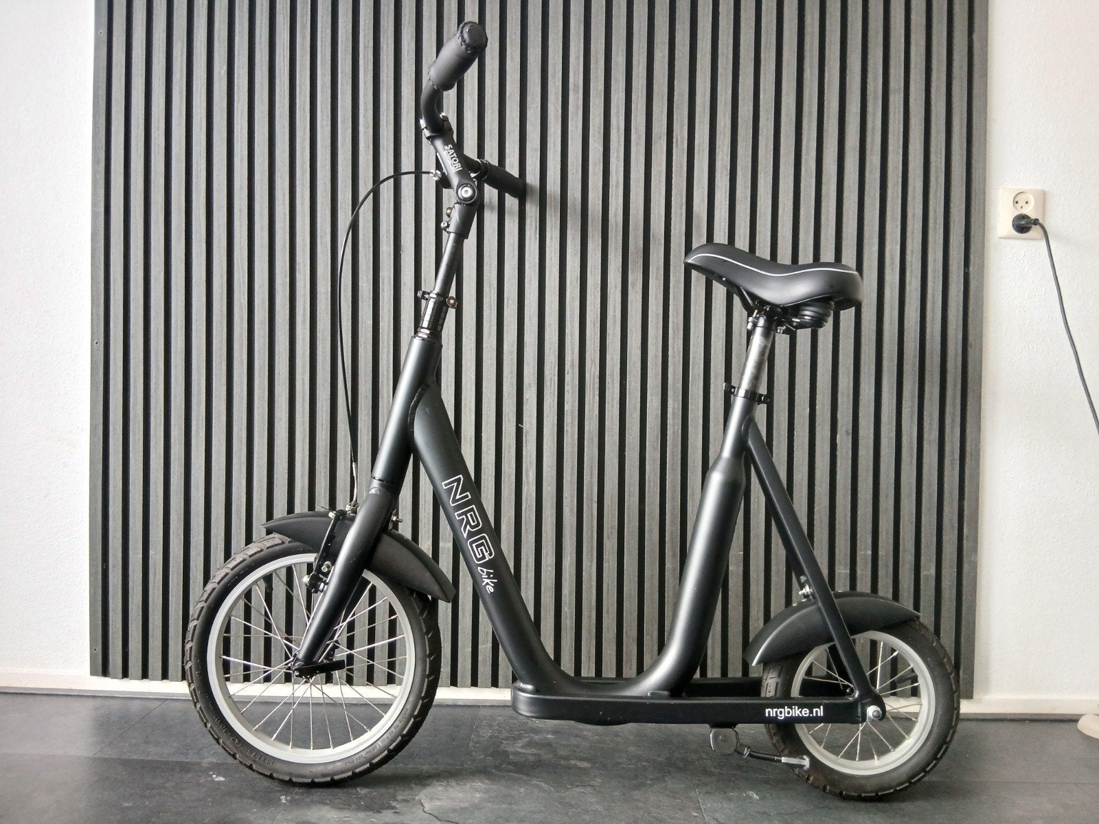 Als nieuw! Nrgbike; moderne loopfiets volwassenen, Ophalen of Verzenden, Zo goed als nieuw