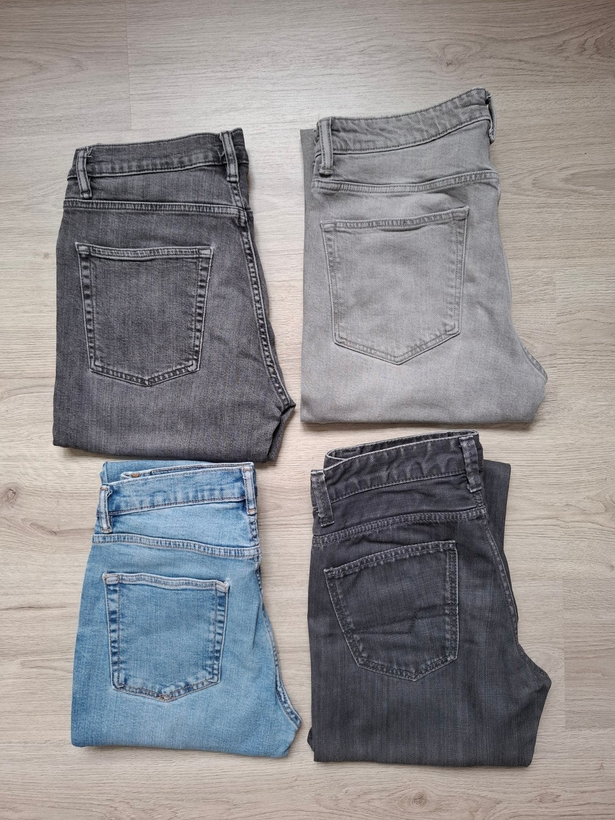 Kledingpakket 4 heren spijkerbroeken, Kleding | Heren, Ophalen of Verzenden, Zo goed als nieuw, Overige maten