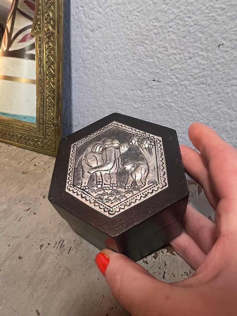 Vintage doosje kistje sieradendoosje hexagon India olifanten, Ophalen of Verzenden