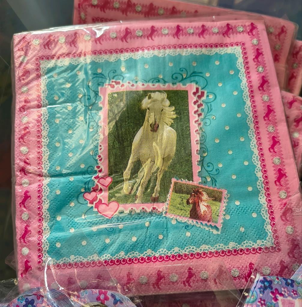Servetjes met paarden en hoefijzers, Ophalen of Verzenden