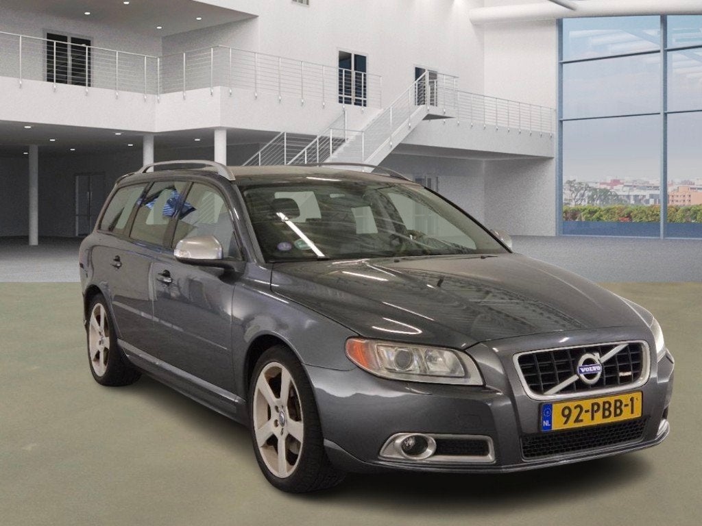 Volvo V70 2.0T R-Edition AUTOMAAT AIRCO CRUIS LEDER NAVI PDC, Euro 5, 4 cilinders, 203 pk, Zilver of Grijs