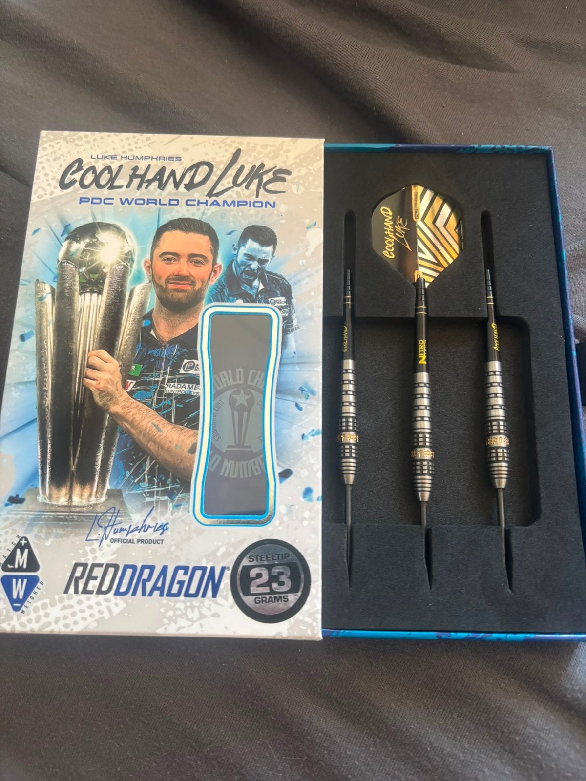 Red Dragon Luke Humphries Cool Hand Luke Darts 23 gram, Sport en Fitness, Darts, Ophalen, Zo goed als nieuw, Pijlen