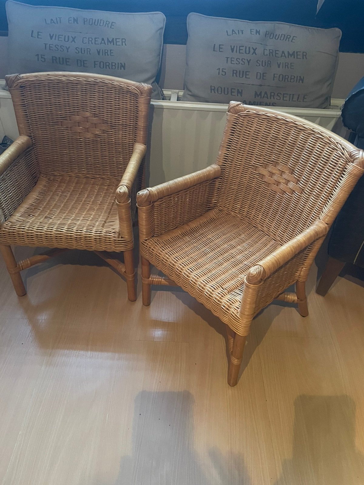 Rotan kinderstoeltjes, Ophalen, Zo goed als nieuw, Stoel(en)